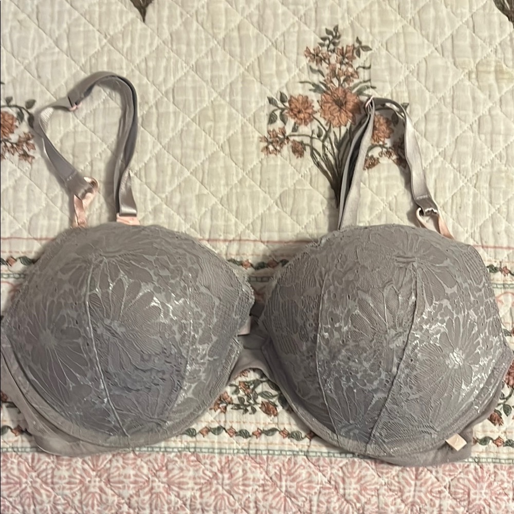 victoria’s secret push up bra 40C